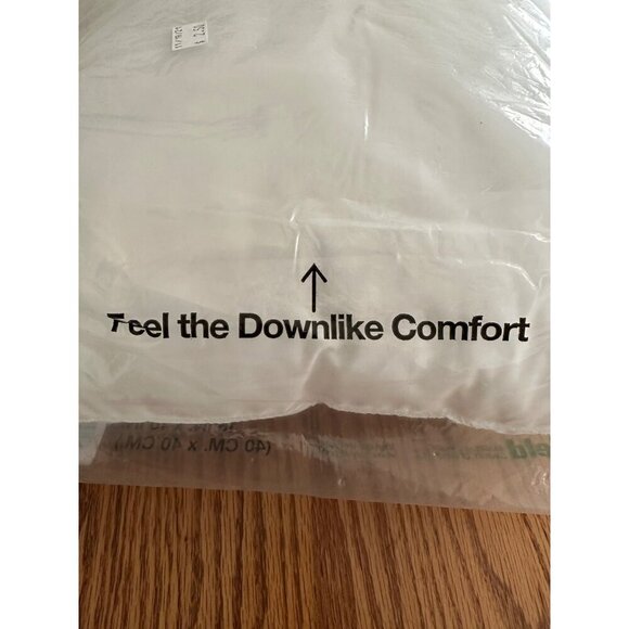 Poly-Fil Soft Touch Pillow Insert 16" x 16" by Fairfield - Picture 3 of 6